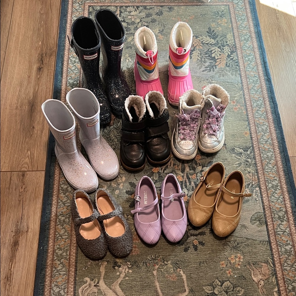 Size 29-31 girls shoes and boots lot